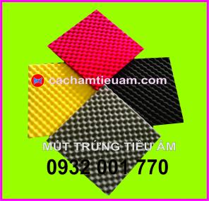 MÚT FOAM HÌNH TRỨNG TIÊU ÂM TẤM NHỎ